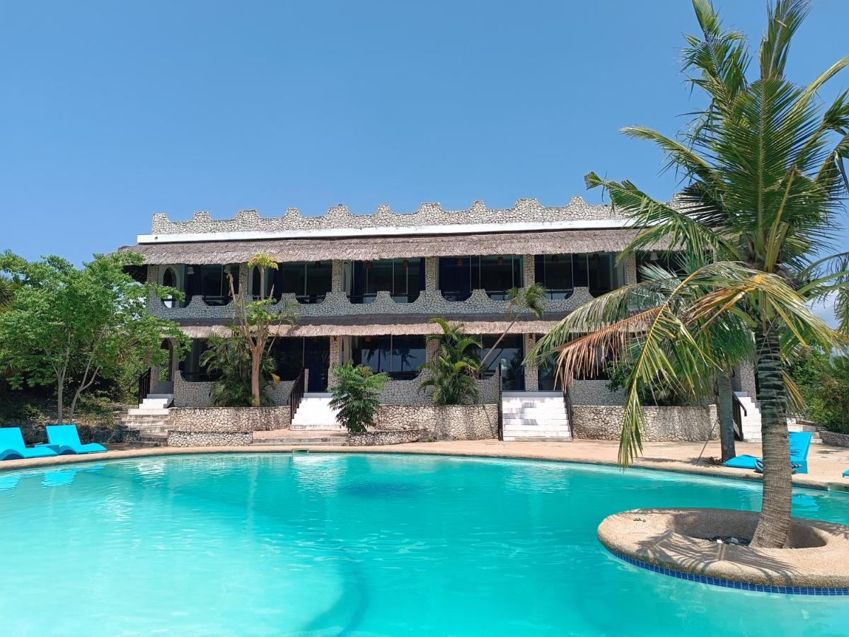 The Wild Orchid Resort - Moalboal Dış mekan fotoğraf